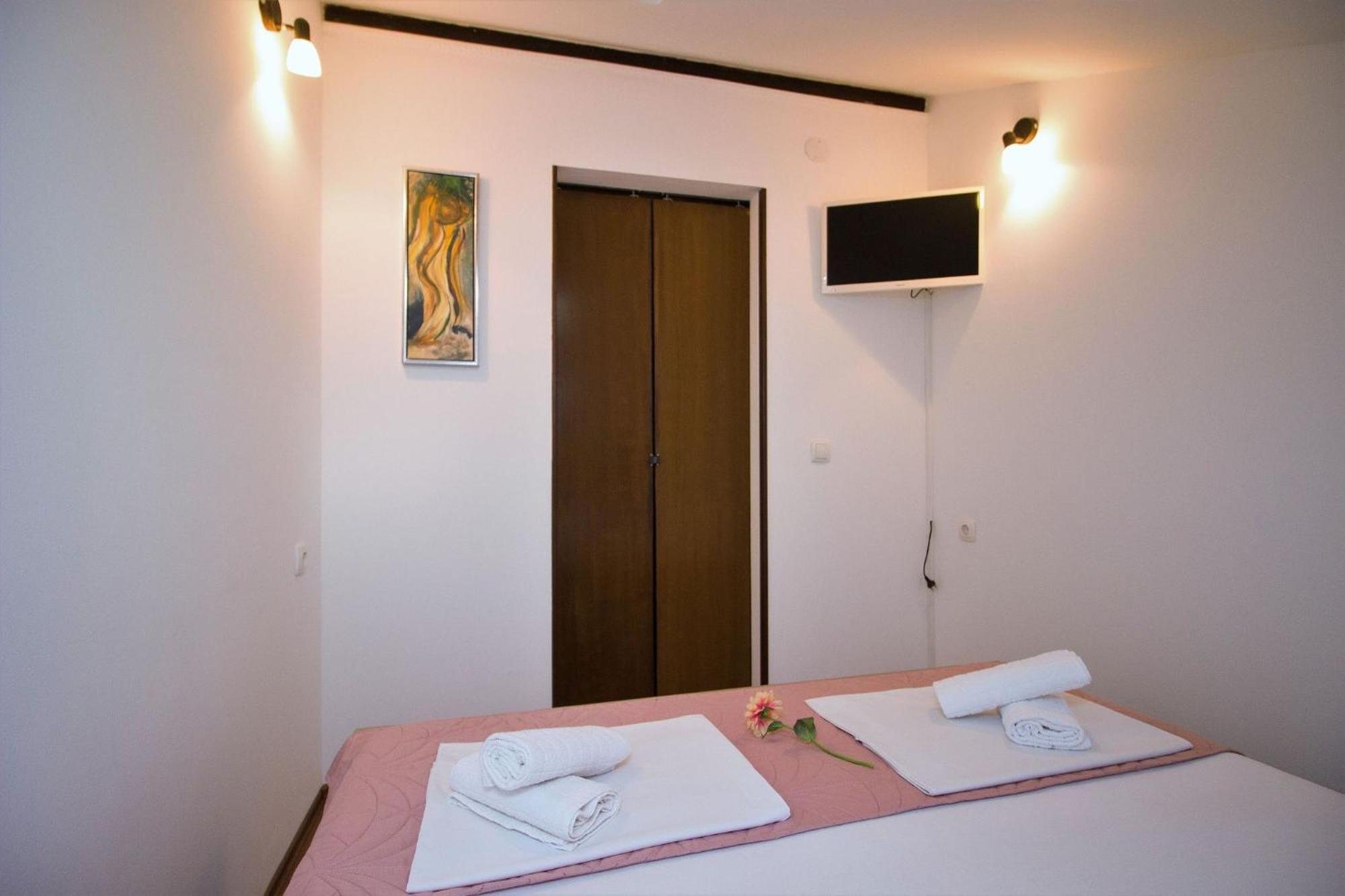 Vila Zahumka Mostar Bagian luar foto
