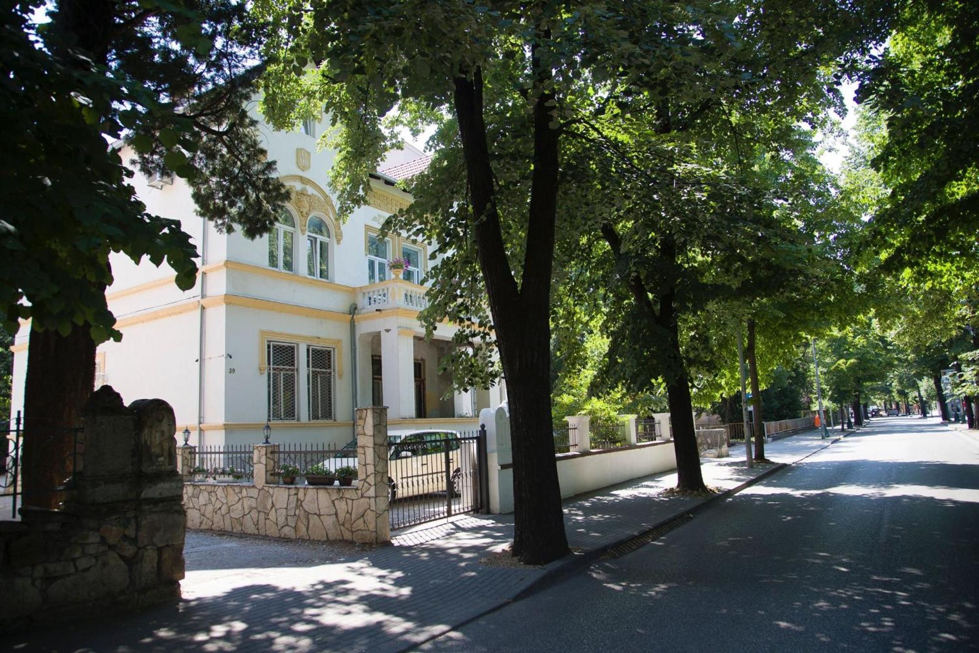 Vila Zahumka Mostar Bagian luar foto